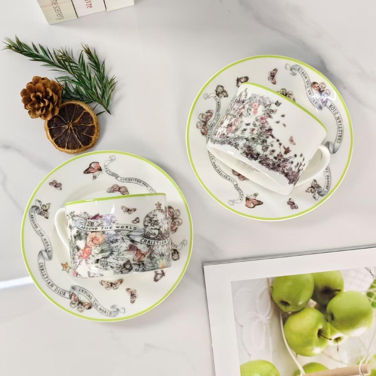 cup setÂ of two tea cups with saucers - Image 3 of 3